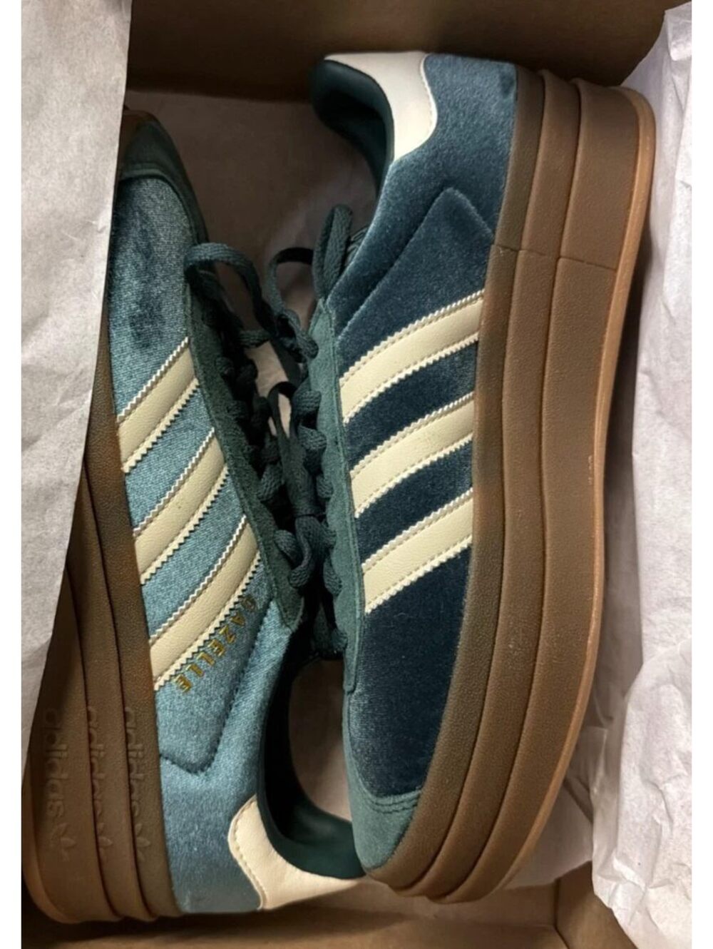 Adidas Gazelle Bold Womens Size 8.5 Mineral Green Velvet IG4391 New In Box